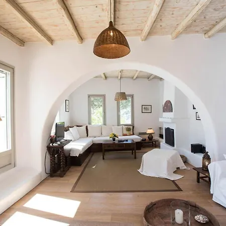 Villa Oasis A Magical Garden In