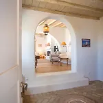 Villa Oasis A Magical Garden In Mykonos Town