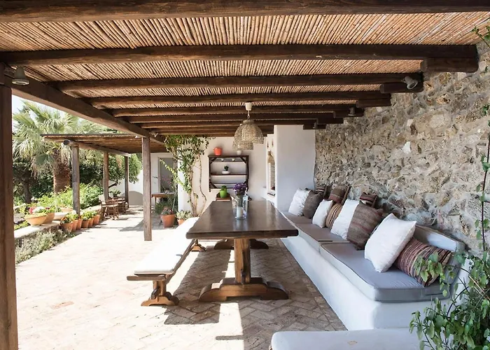 Oasis A Magical Garden In Mykonos Town