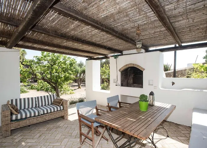 Villa Oasis A Magical Garden In *